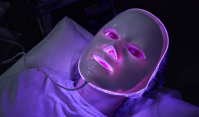 underordnet barbermaskine undertrykkeren Ansigtsbehandling med LED lys, virker det?